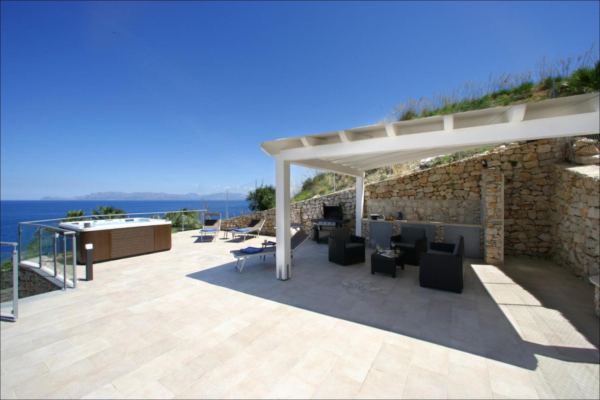 Villa Antonia - Vasca Idromassaggio Terrazza Vista Mare San Vito Lo Capo Extérieur photo